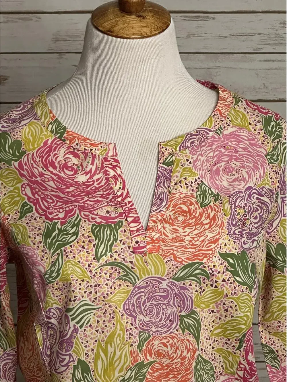 Brooks Brothers LIBERTY 100% cotton split V-neck tunic top/shirt Size Medium - Picture 2 of 8